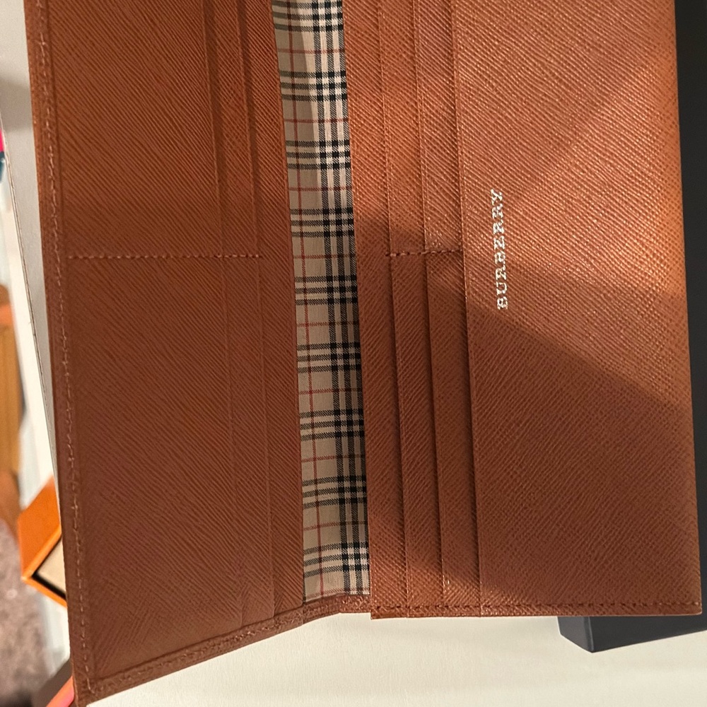 Burberry wallet long